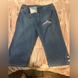 Gloria Vanderbilt Amanda jeans